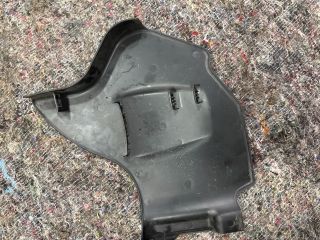 bontott SKODA SUPERB I Légszűrő Ház Fedél