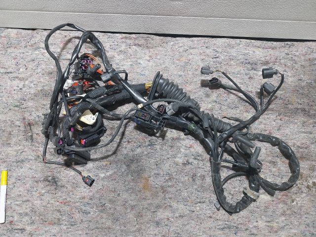 bontott SKODA SUPERB I Motor Kábelköteg