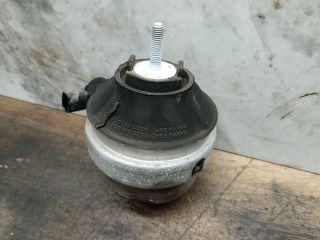 bontott SKODA SUPERB I Motor Tartó Bak (Pozíciófüggetlen)