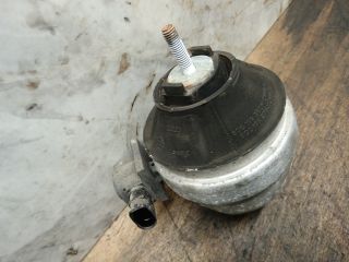 bontott SKODA SUPERB I Motor Tartó Bak (Pozíciófüggetlen)