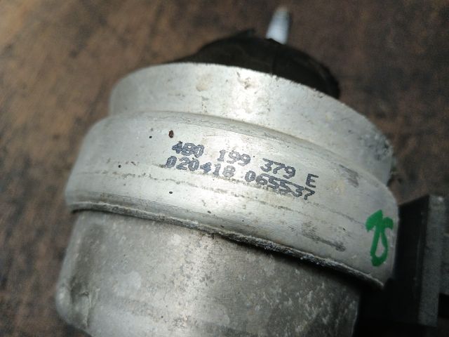 bontott SKODA SUPERB I Motor Tartó Bak (Pozíciófüggetlen)