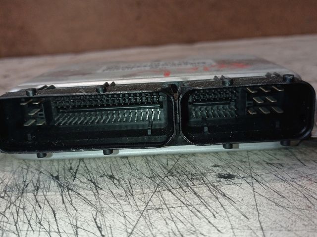 bontott SKODA SUPERB I Motorvezérlő