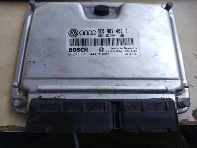 bontott SKODA SUPERB I Motorvezérlő