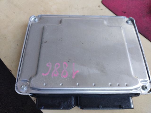 bontott SKODA SUPERB I Motorvezérlő