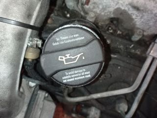 bontott SKODA SUPERB I Olajbeöntő Sapka