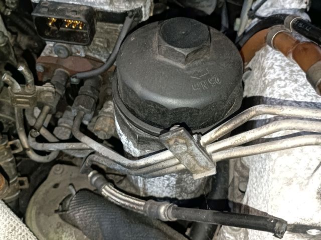 bontott SKODA SUPERB I Olajszűrő Ház