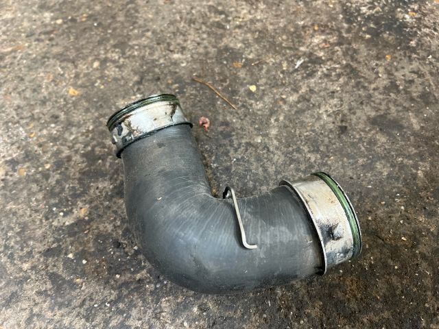 bontott SKODA SUPERB I Turbócső