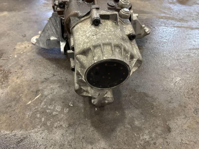 bontott SKODA SUPERB I Váltó (Mechanikus)