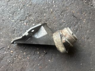 bontott SKODA SUPERB I Váltó Tartó Bak (Pozíciófüggetlen)