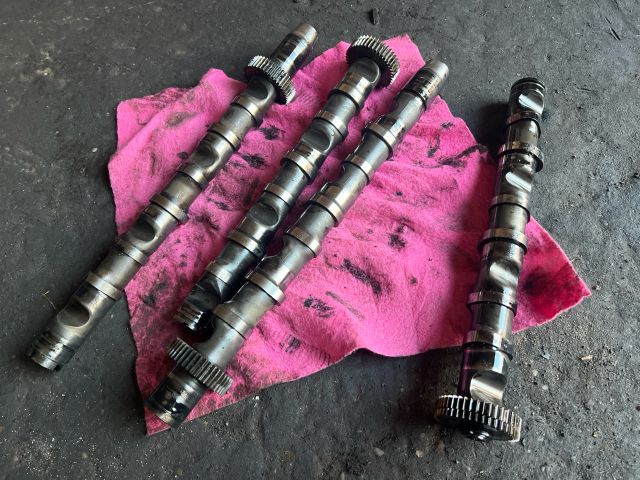 bontott SKODA SUPERB I Vezérműtengely (Magában)