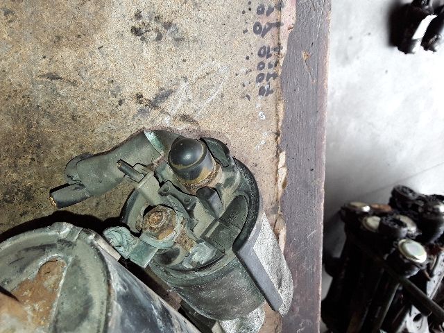 bontott SKODA SUPERB I Önindító