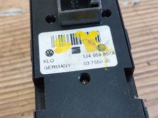 bontott SKODA SUPERB I Ablakemelő Kapcsoló Négyes / Kettes