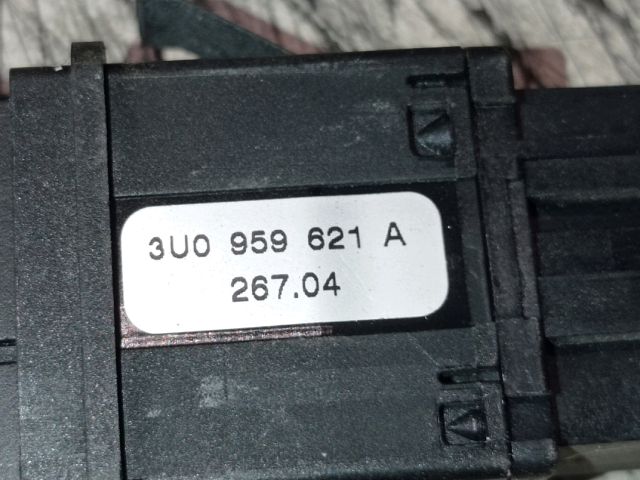 bontott SKODA SUPERB I Ablakfűtés Kapcsoló