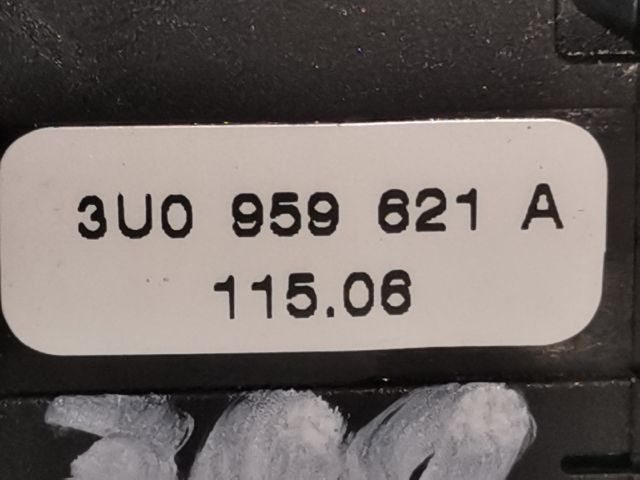 bontott SKODA SUPERB I Ablakfűtés Kapcsoló