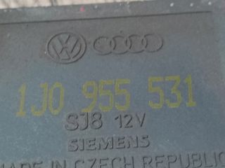 bontott SKODA SUPERB I Ablaktörlő Relé