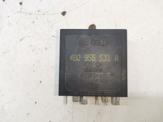 bontott SKODA SUPERB I Ablaktörlő Relé