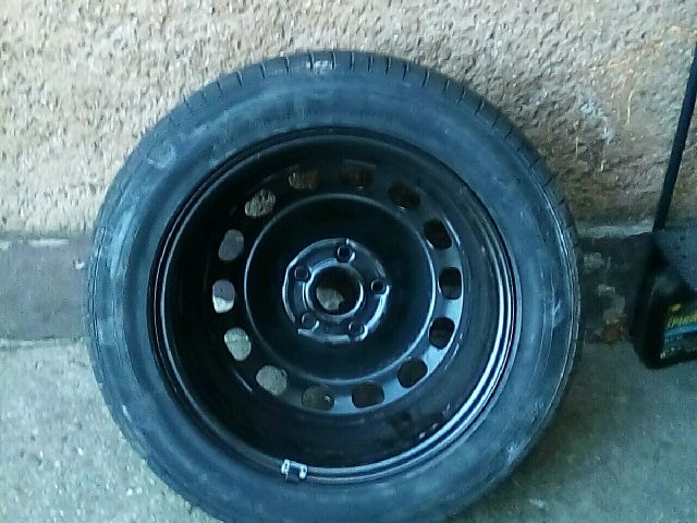 bontott SKODA SUPERB I Acélfelni Gumival (1 db)