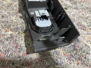 bontott SKODA SUPERB I Bal első Ablakemelő Kapcsoló