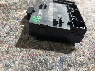 bontott SKODA SUPERB I Bal első Ajtó Vezérlőegység