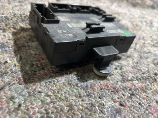 bontott SKODA SUPERB I Bal első Ajtó Vezérlőegység