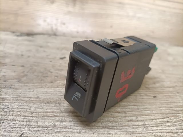 bontott SKODA SUPERB I Bal első Ülésfűtés Kapcsoló