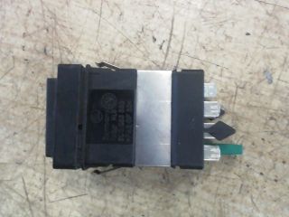 bontott SKODA SUPERB I Bal első Ülésfűtés Kapcsoló