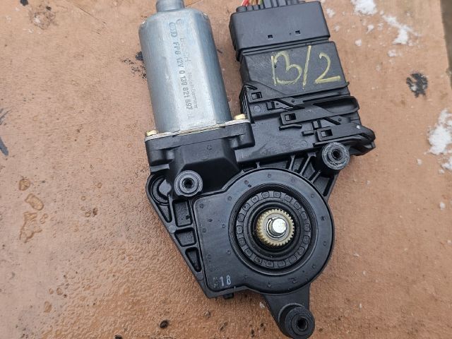 bontott SKODA SUPERB I Bal hátsó Ablakemelő Motor