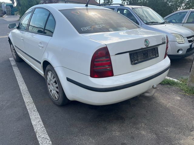 bontott SKODA SUPERB I Bal hátsó Ajtó Kárpit