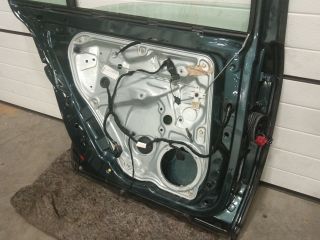 bontott SKODA SUPERB I Bal hátsó Ajtó (Részeivel)