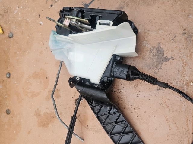 bontott SKODA SUPERB I Bal hátsó Ajtózár