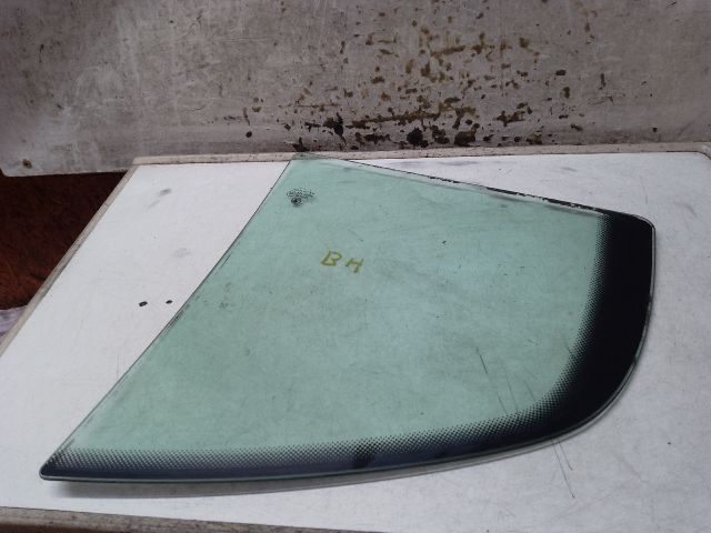 bontott SKODA SUPERB I Bal hátsó Fixüveg (Ajtóban)