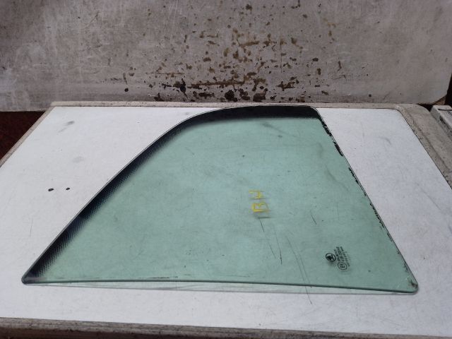 bontott SKODA SUPERB I Bal hátsó Fixüveg (Ajtóban)