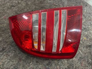 bontott SKODA SUPERB I Bal Hátsó Lámpa