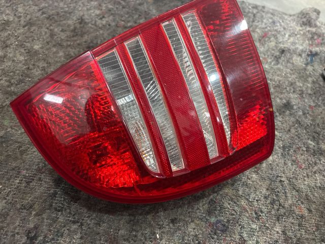 bontott SKODA SUPERB I Bal Hátsó Lámpa