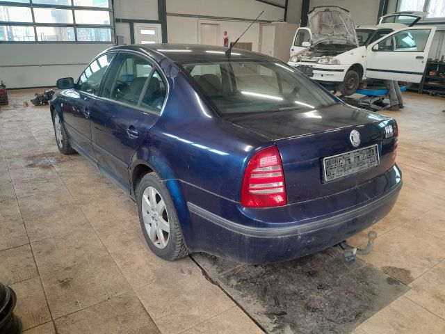 bontott SKODA SUPERB I Bal hátsó Vízlehúzó Gumicsík