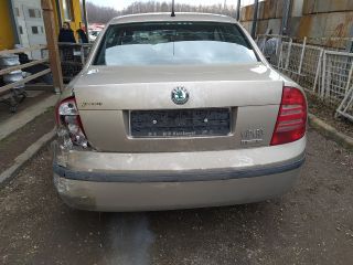 bontott SKODA SUPERB I Bal hátsó Vízlehúzó Gumicsík