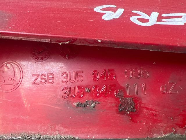 bontott SKODA SUPERB I Bal Külső Hátsó Lámpa