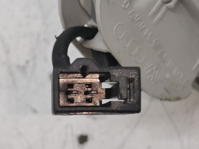 bontott SKODA SUPERB I Bal Napellenző