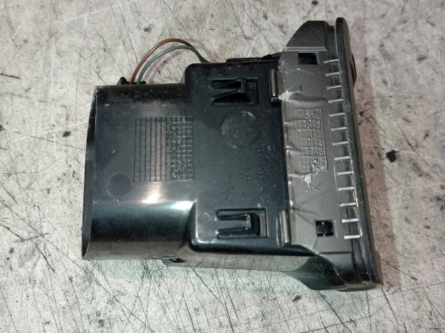 bontott SKODA SUPERB I Bal Szellőző