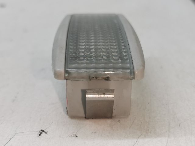 bontott SKODA SUPERB I Beltér Világítás Első