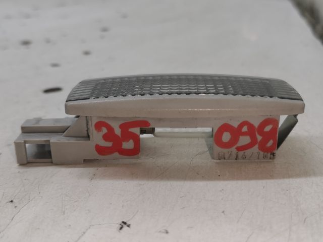 bontott SKODA SUPERB I Beltér Világítás Első