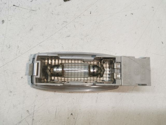 bontott SKODA SUPERB I Beltér Világítás Első