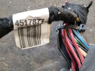 bontott SKODA SUPERB I Biztosítéktábla Utastér