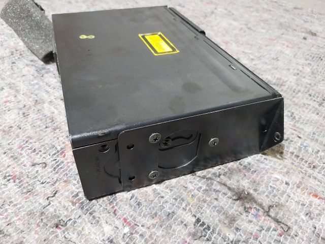 bontott SKODA SUPERB I CD / DVD Tár