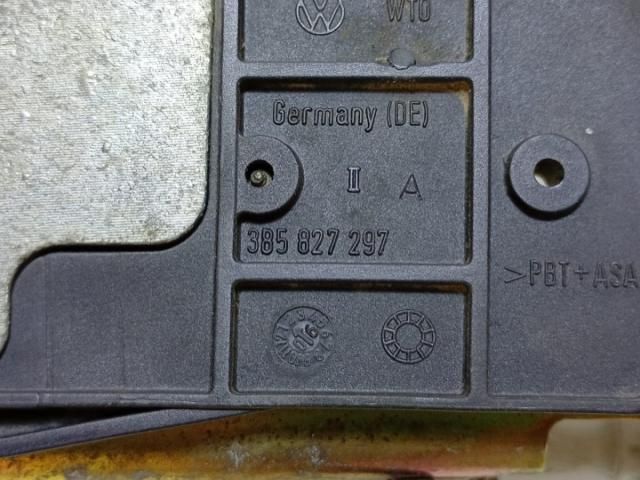 bontott SKODA SUPERB I Csomagtérajtó Kilincs