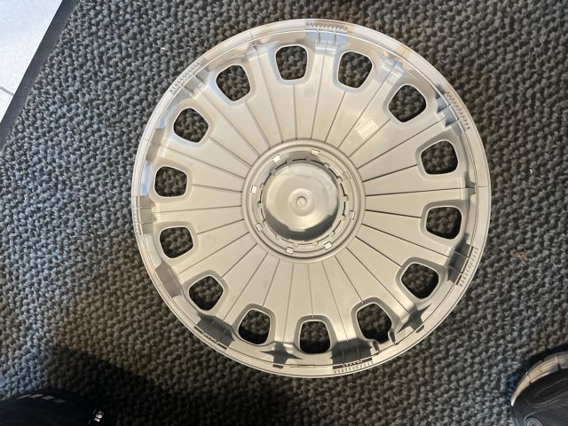 bontott SKODA SUPERB I Dísztárcsa (1 db)