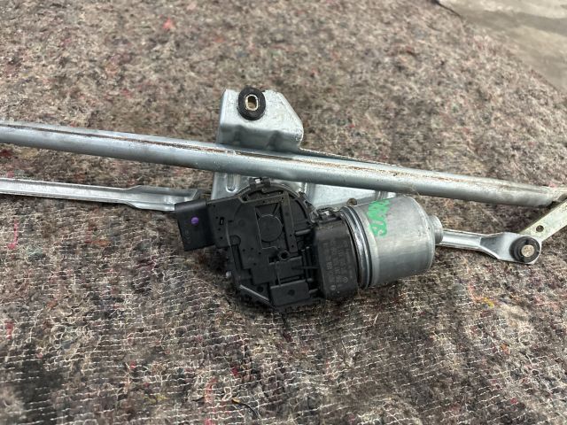 bontott SKODA SUPERB I Első Ablaktörlő Motor