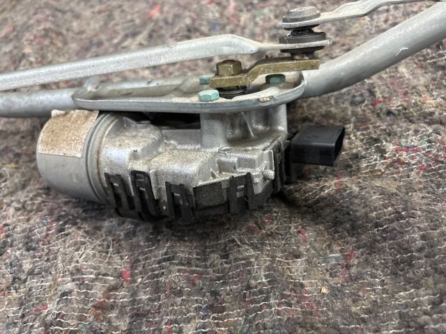 bontott SKODA SUPERB I Első Ablaktörlő Motor