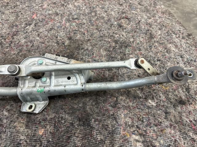 bontott SKODA SUPERB I Első Ablaktörlő Motor