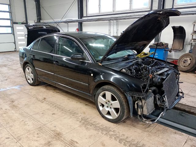 bontott SKODA SUPERB I Első Ablaktörlő Szerkezet Motorral